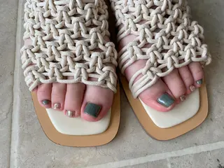 ネイル 手塚 里奈のネイルデザイン