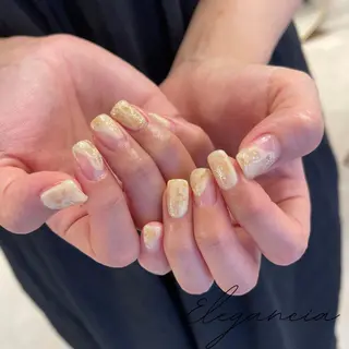 カラー ネイル Elegancia. Hiromiのネイルデザイン