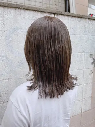 ミディアム カラー ヘアアレンジ にいた　かづしげのヘアスタイル