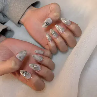 ネイル Rich+nail Mayuのネイルデザイン