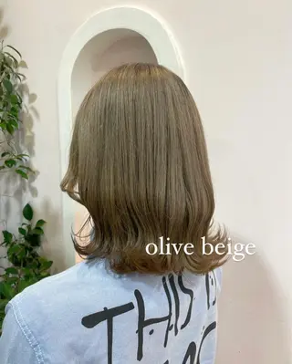 ミディアム カラー 🌸HONOKA🌸 【グレージュ】のヘアスタイル