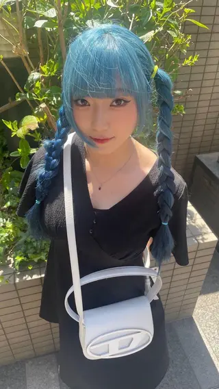 ロング カラー ヘアアレンジ ⭐︎ハイトーン /レイヤー✩momoのヘアスタイル