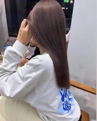 セミロング カラー 髪質改善特化型美容師 🫧岡本璃来🫧のヘアスタイル