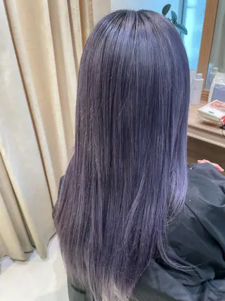 ロング カラー 梅樹 彩香のヘアスタイル