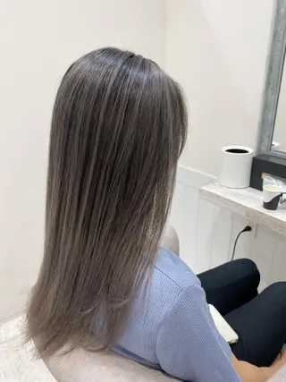 セミロング ROI 【ロイ】のヘアスタイル