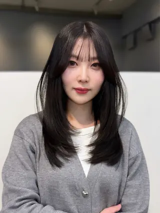 ミディアム カラー 🦋韓国系指名No1 店長/圓山 祐也🦋のヘアスタイル