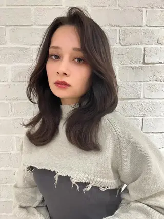 セミロング カラー 【韓国ヘア×透明感 カラー】笹谷 莉未のヘアスタイル