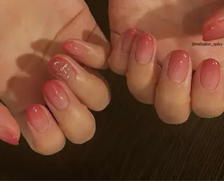 ネイル Spiky とうげ ふうかのネイルデザイン