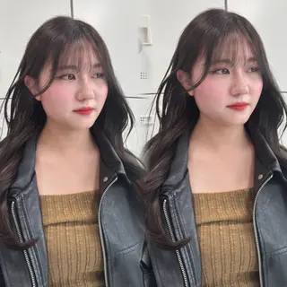 ロング 韓国ヘア/ブリーチ無 しWカラー/オリーブのヘアスタイル