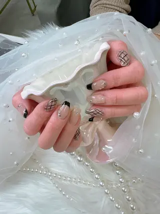 ネイル クイーンズネイル銀座所属・Queeens nailのネイルデザイン