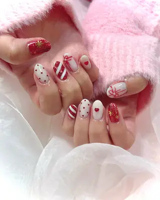 ネイル 梅津 郁美のネイルデザイン