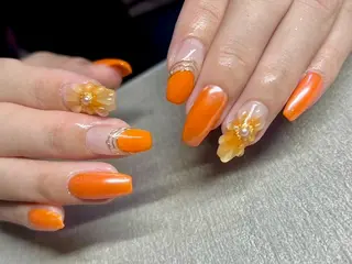 ネイル elu hのネイルデザイン