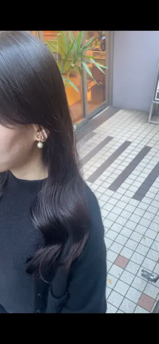 ロング パーマ BEBE所属・ご新規様限定 透明感カラーKANAのヘアスタイル