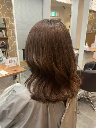 カラー 藤原 智恵のヘアスタイル