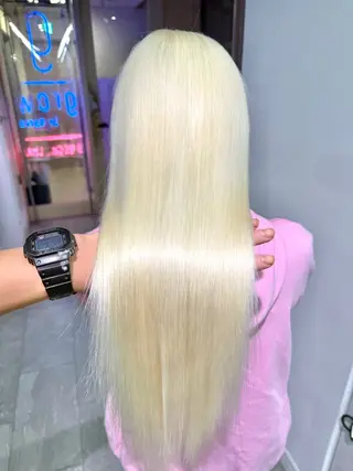 ロング カラー 渋谷🎨ハイトーン× エクステ🎨レンのヘアスタイル