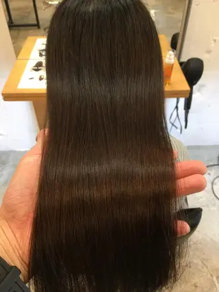 セミロング カラー メンズ眉毛ITSUK Iメンズ専門　新宿の眉毛・アイブロウイメージ