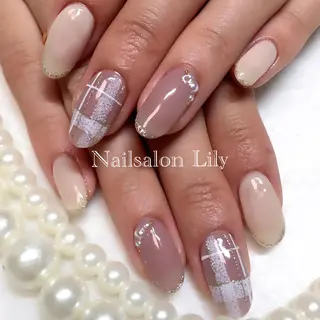 ネイル Nailsalon Lilyのネイルデザイン