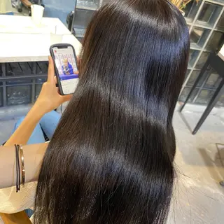 ミディアム 山田 蓮のヘアスタイル