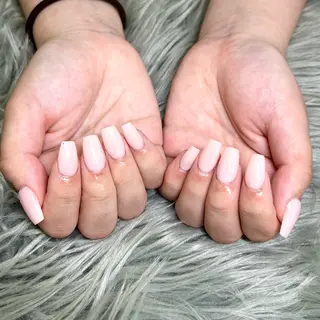 ネイル BEAUTY LINE本厚木店所属・RIKA *のネイルデザイン