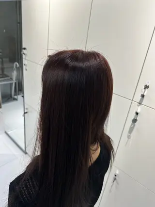 カラー 髙畑 璃音のヘアスタイル