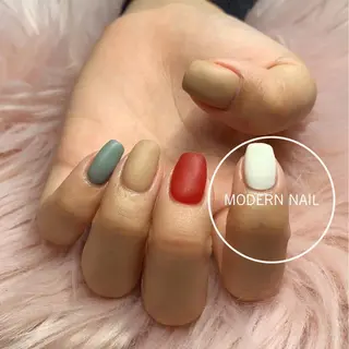 ネイル 小川 玲奈のネイルデザイン