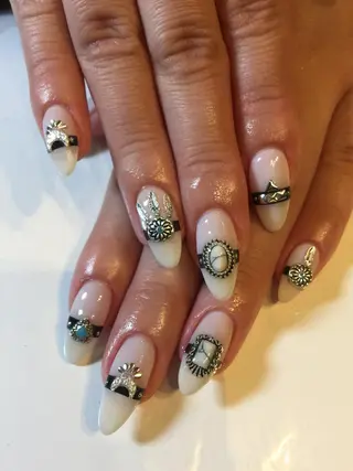 ネイル chatblanc ♡のネイルデザイン