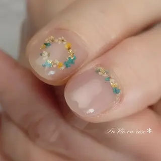 ネイル ラヴィアン ローズのネイルデザイン