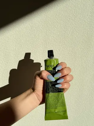 ネイル neouv所属・NEOUV_ mikuのネイルデザイン