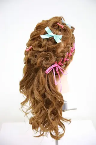 ヘアアレンジ ベストシーン 新浦安のマツエク・マツパデザイン