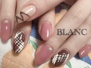 ネイル BLANC （ブラン）のネイルデザイン