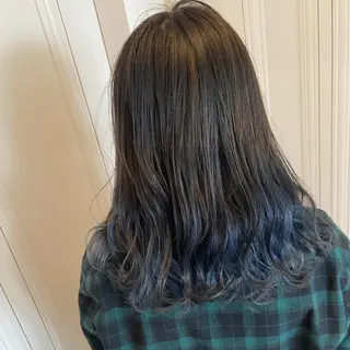 ミディアム 峯 志帆のヘアスタイル