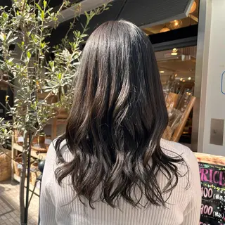 ミディアム カラー 【センターパート/ マッシュ】ryokaのヘアスタイル