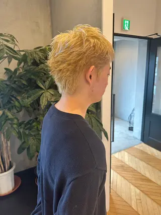 カラー メンズ メンズパーマ/波巻き 桜井凌平のヘアスタイル