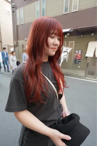 ロング カラー 原田 朱里のヘアスタイル