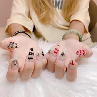 ネイル Elsias 詩織のマツエク・マツパデザイン