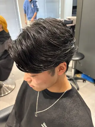 ミディアム パーマ メンズ 🐦‍🔥フェザーパ ーマ🐦‍🔥きるやのヘアスタイル