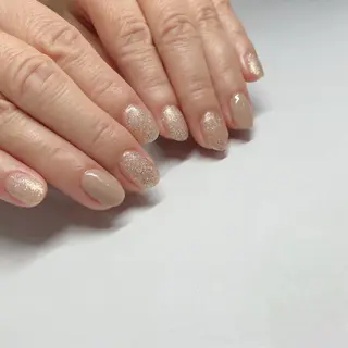 ネイル オモルフィ所属・カラーリスト marumoのヘアスタイル