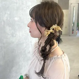 セミロング ヘアアレンジ NUMBER_ ユイナのヘアスタイル