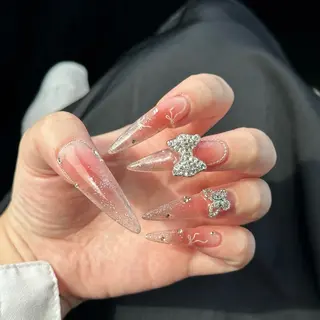 ネイル Nailist Amiのネイルデザイン