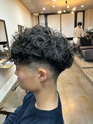 パーマ メンズ EDEN店長／ 短髪／パーマ職人🔥のヘアスタイル