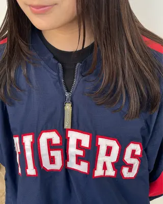 ミディアム 小山 水綺のヘアスタイル