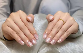 ネイル 高木 維麗絲のネイルデザイン