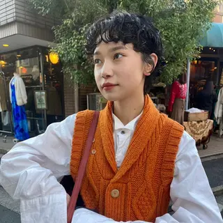 ショート パーマ ヘアアレンジ ボブハイトーン🦖 デザインMAMIのヘアスタイル