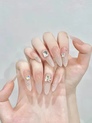 ネイル 菲菲ネイルサロン所属・FF フィフィネイルサロンのネイルデザイン