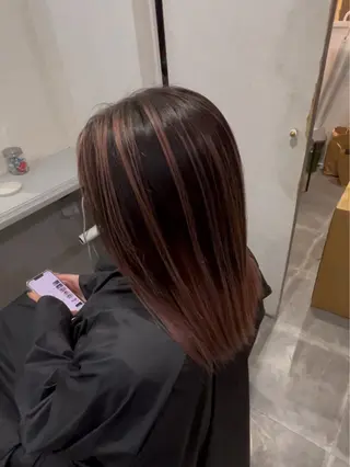 ロング バレイヤージュ 宮本宗嵩のヘアスタイル