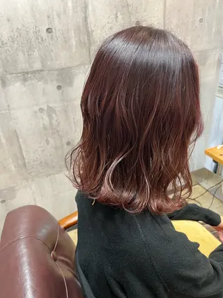 ミディアム カラー 艶髪🌈ムラカミ サキのヘアスタイル