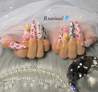 ネイル b.nari nailのネイルデザイン