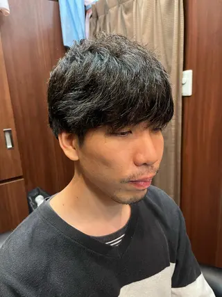 ミディアム HIROGINZA東京駅八重洲店所属・佐々木 健吾のヘアスタイル