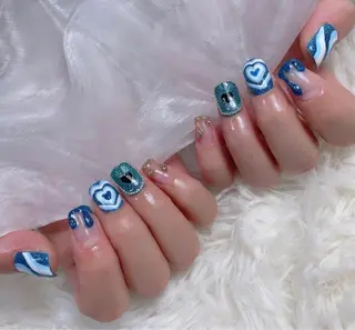 ネイル 高草木 桃香のネイルデザイン