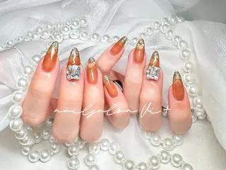 ネイル ✨Nailsalon Vi+✨のネイルデザイン